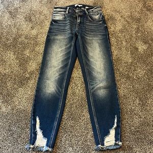 KanCan curvy skinny jeans. Perfect condition! Stretchy, comfortable.
